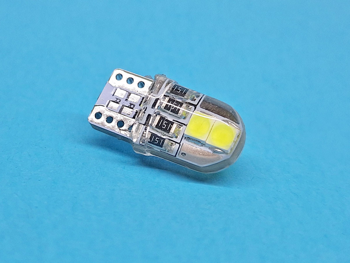 Світлодіодна лампа T10 W2,1x9,5d 12V 4 SMD 3030 WHITE в силіконі, неполярна, друкована плата