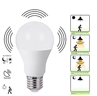 Лампа світлодіодна з Датчиком Руху 10 Ват Е27 6500k LEDium