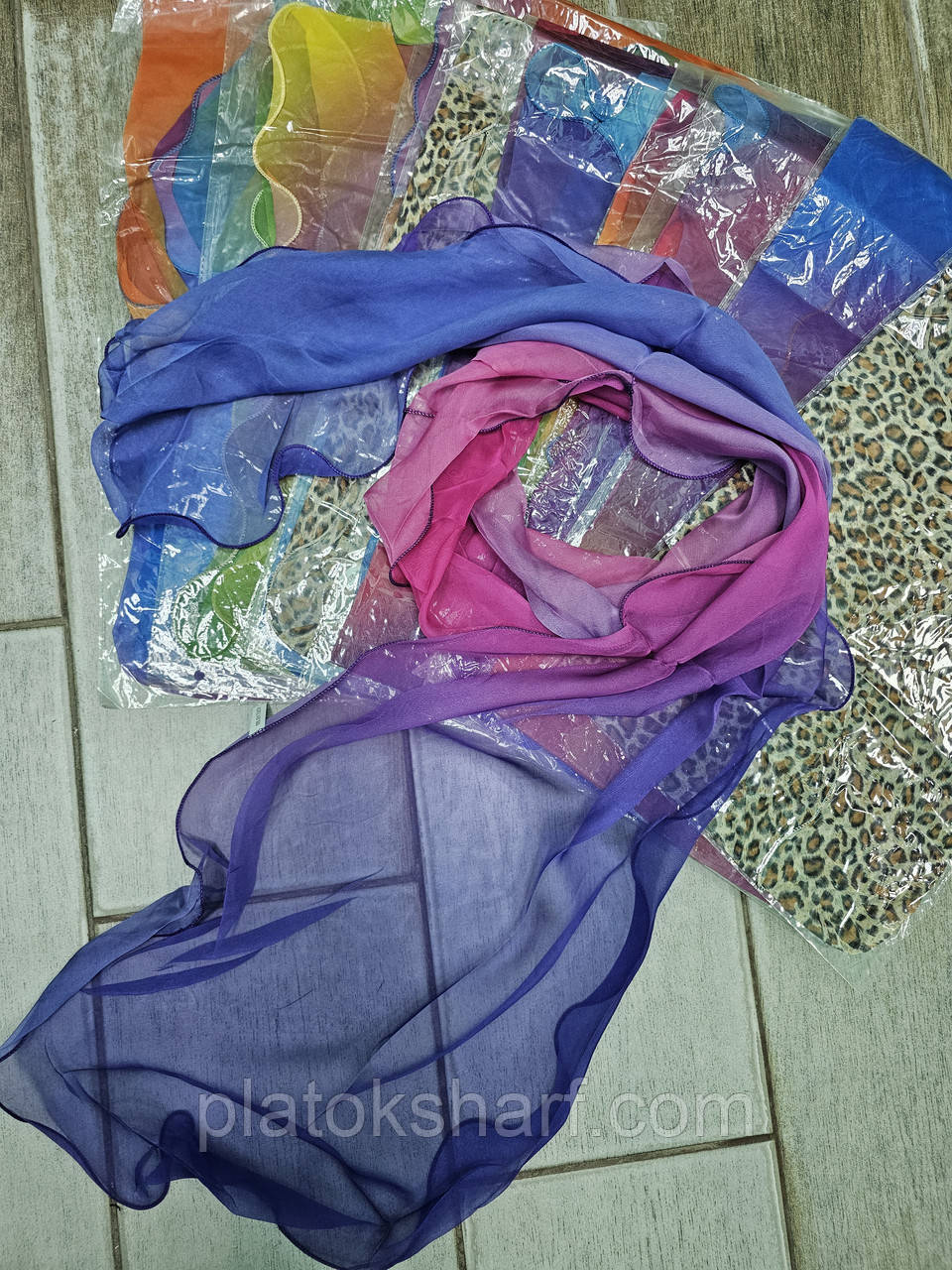 Шарфи жіночі, шарфи в асортименті моделей 140*40 см