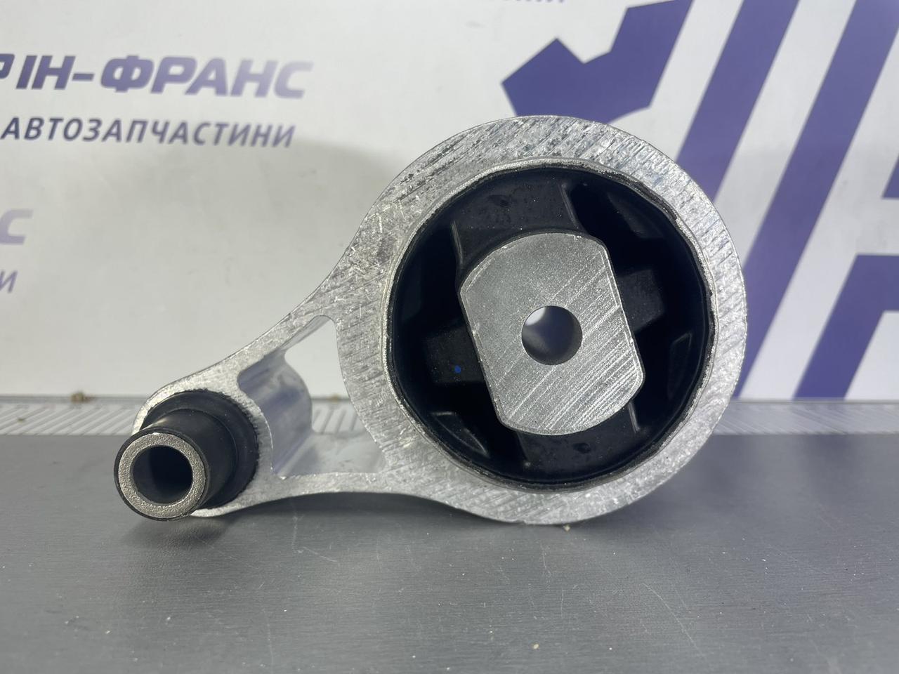 Опора (подушка) двигун Renault Master II