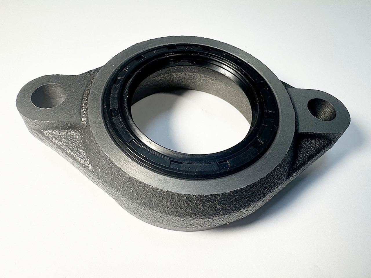 Корпус переднього підшипника приводу ПНВТ КамАЗ "Євро" у зборі (Гарантпостач-К, Китай) 7406.1111040