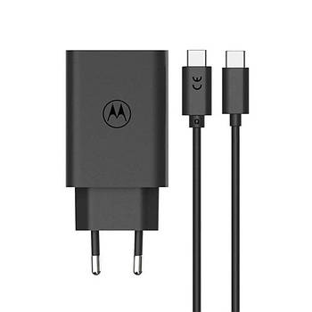 Зарядний пристрій Motorola 68W USB-С + кабель 1 метр чорний (PG38C06281)