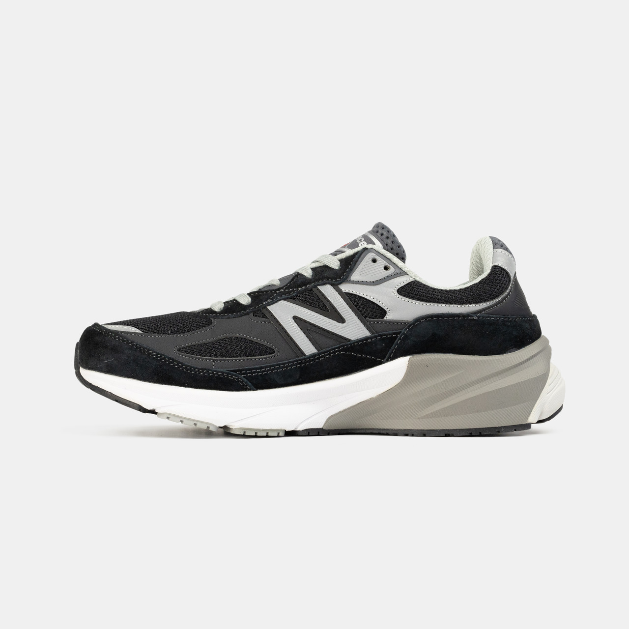 Чоловічі Кросівки New Balance 990 V6 Black White / Нью Беланс 990