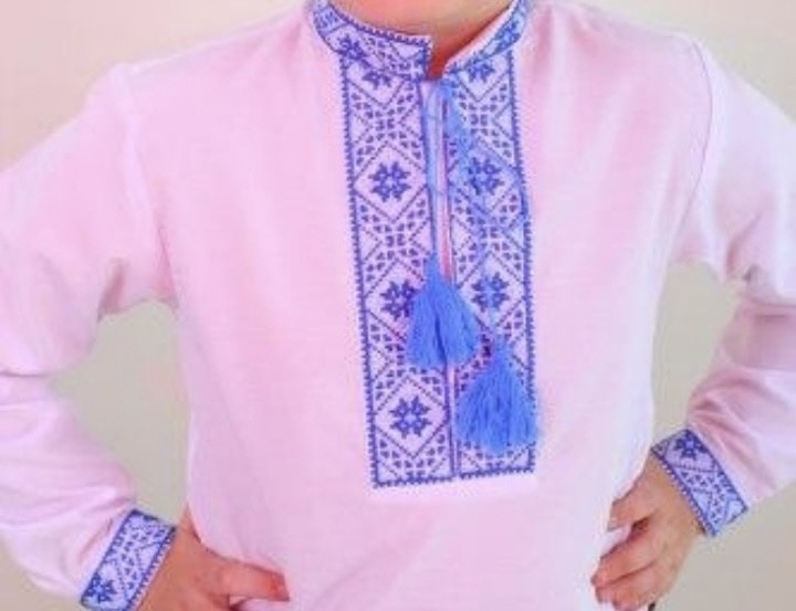 Вишиванка дитяча сорочка хлопчик Федір льон в білому кольорі з синьою вишивкою. Розмір 86-110