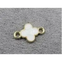 Конектор конюшина 9,5*15 мм білий у золоті