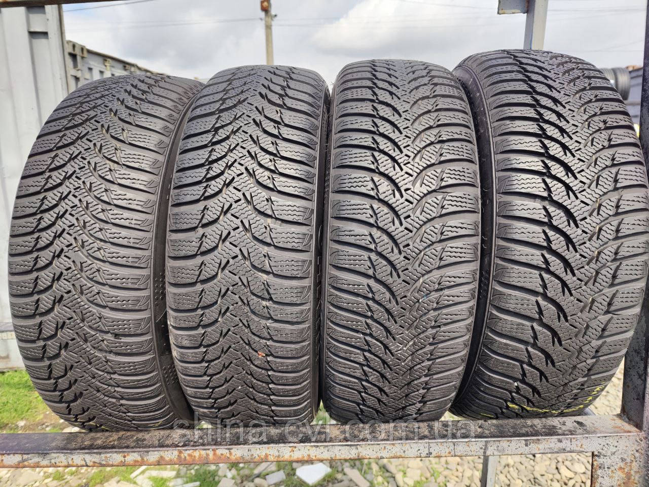Зимові шини 195 55 r16 87H Kumho WinterCraft WP51