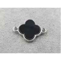 Конектор 15*21мм чорний в к.сріблі