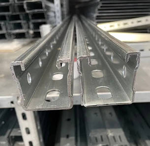 Монтажний профіль 41х41х1.5мм оцинкований для кріплення сонячних панелей