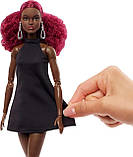 Barbie Signature Basics JBH75 Лялька Барбі Базова Висока темношкіра руде волосся Модель 3, фото 8