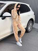 Жіночий велюровий костюм peach