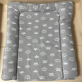 Сповивальний матрац на дитячий комод пеленатор з бортами синтепон знімний 70*55 см BST сіро-білий