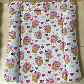 Сповивальний матрац на дитячий комод пеленатор з бортами синтепон знімний 70*55 см BST малиновий