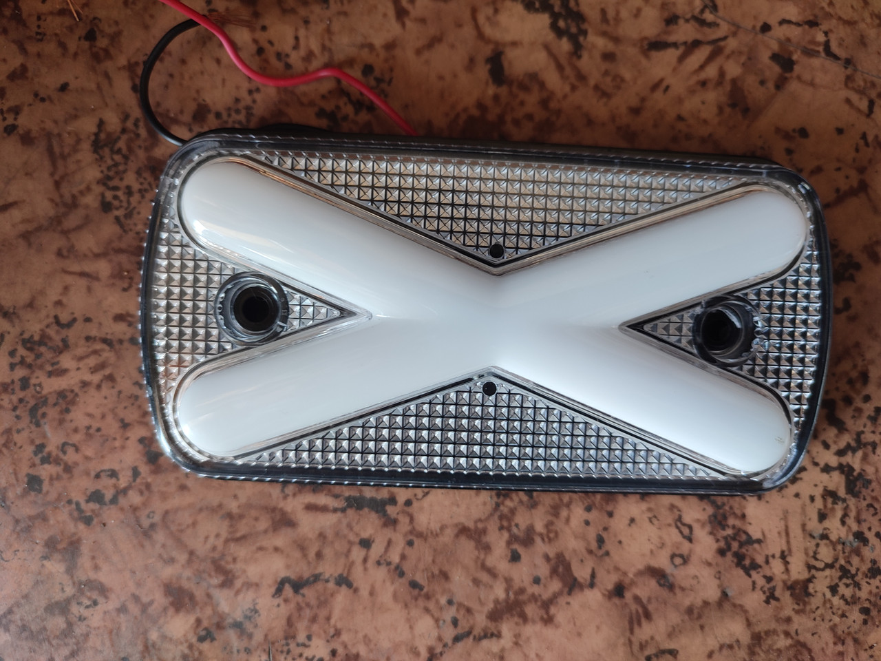 Габаритний ліхтар діодний білий Х 12-24 вольти, фото 1