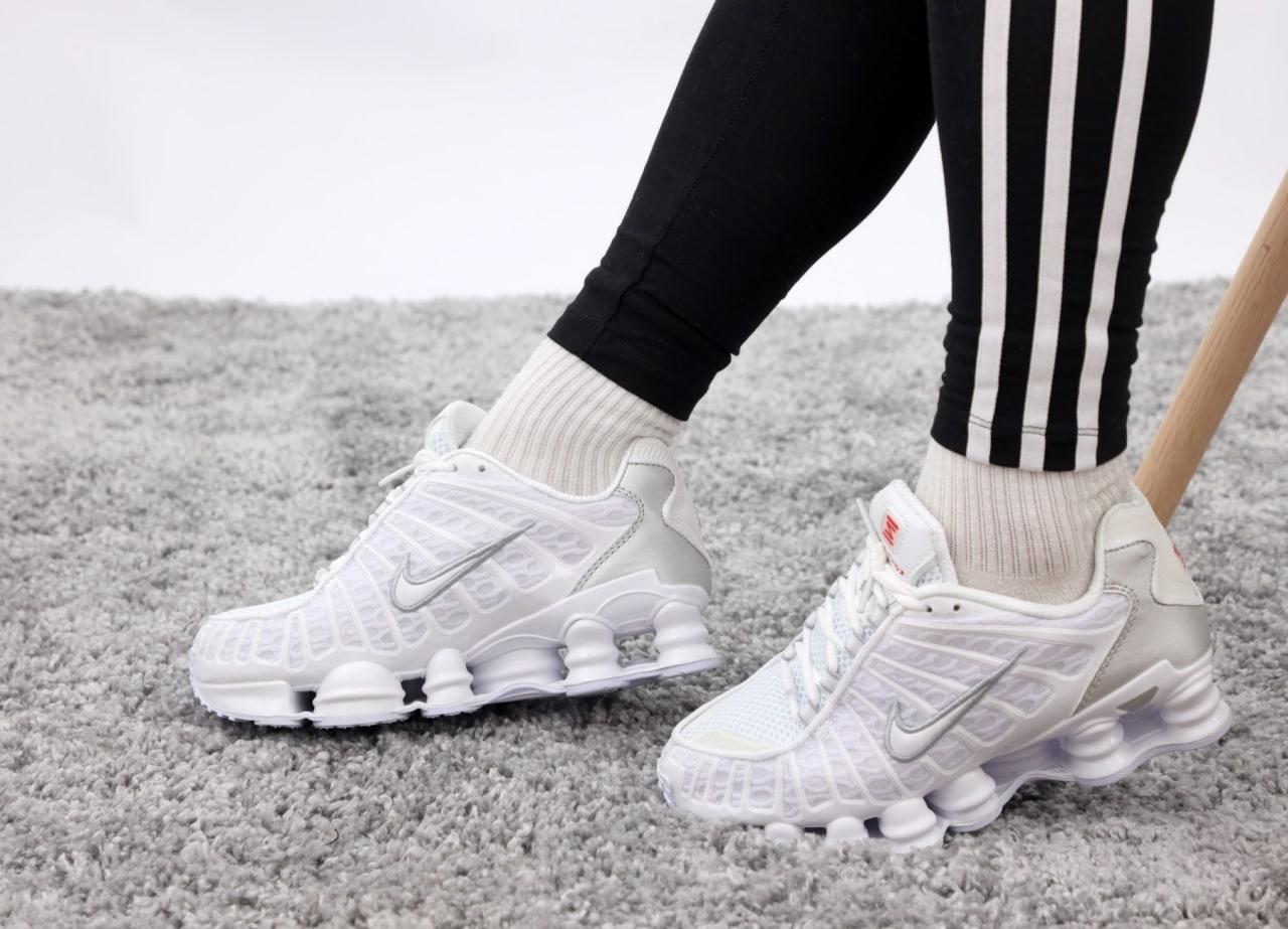 Кросівки Nike Shox White Білі Взуття чоловіче та жіноче Найк Шокс текстиль шкіра гума демісезон унісекс
