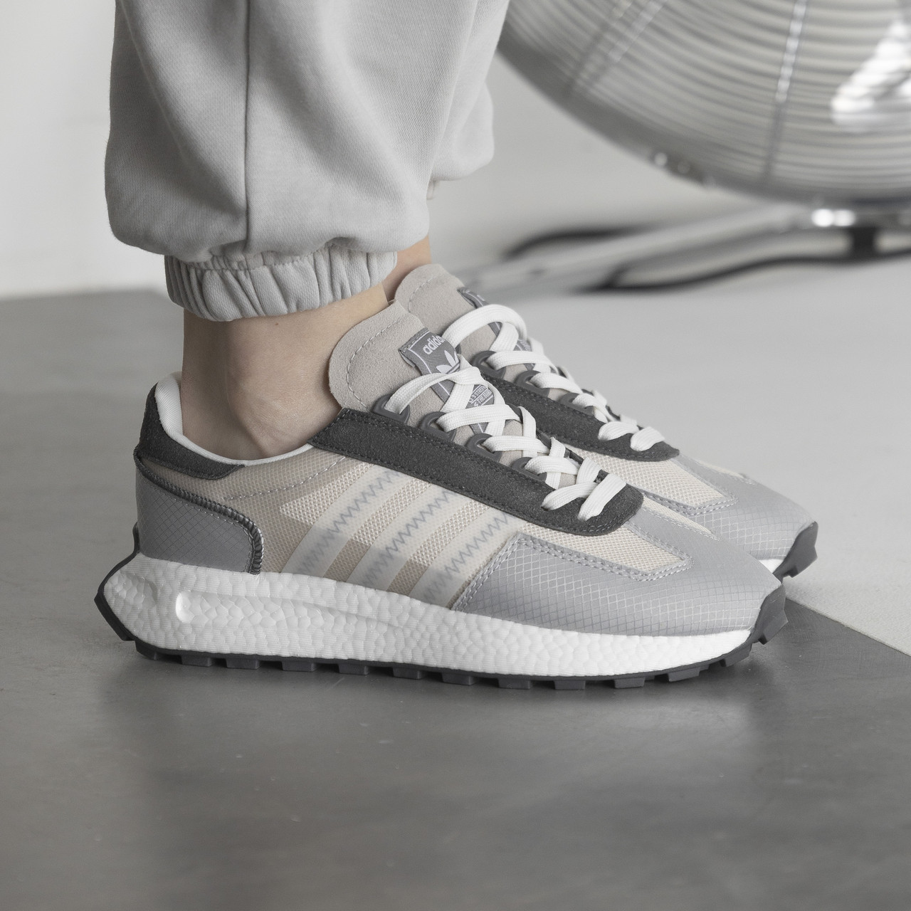Кросівки Adidas Retropy E5 Beige Grey / Адідас Ретропі Е5 Бежеві з Сірим