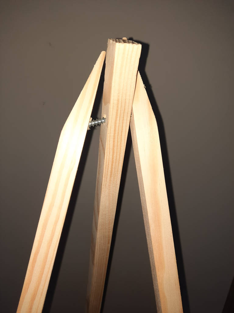 Мольберт двосторонній магнітний на 3-х ніжках, дошка для малювання крейдою, маркером і для магнітів 3в1. - фото покупців 5