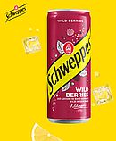 Безалкогольний газований напій Schweppes Wild Berry 330мл, фото 2