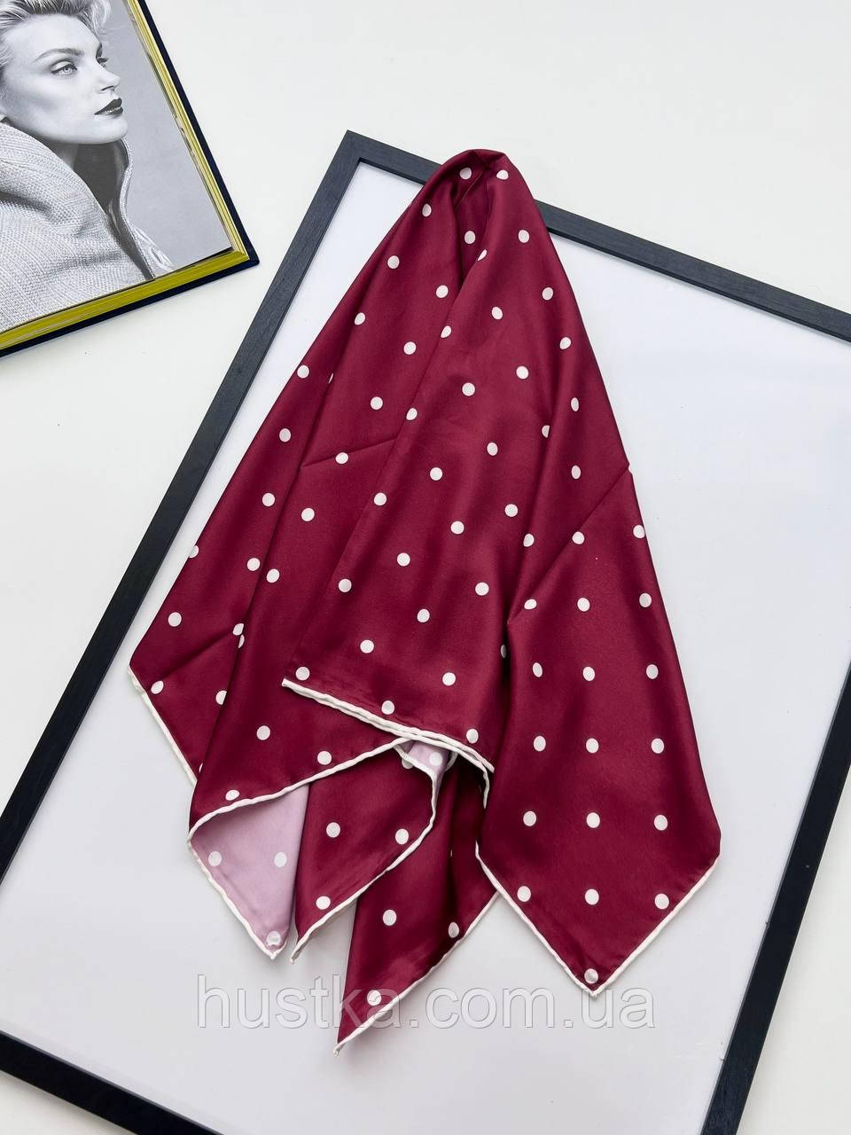 Шовкова хустка Горошки 90*90 см бордова ручна обробка краю