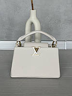 Сумка LOUIS VUITTON CAPUCINES білий Є