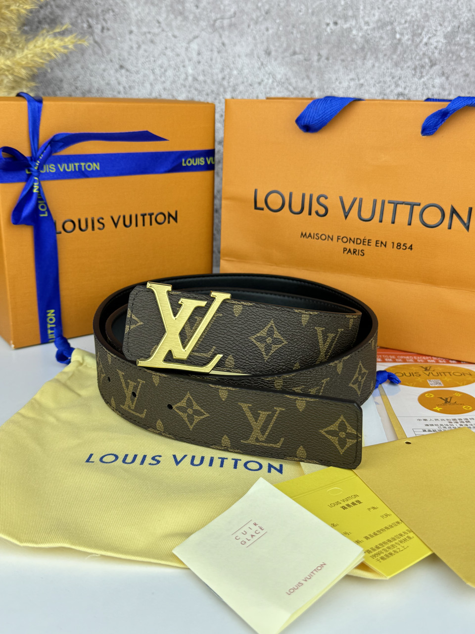 Louis Vuitton Gold, фото 1