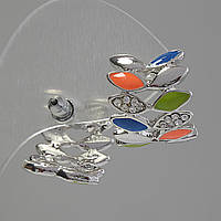 Сережки-пусети в формі півмісяця з різнокольорових пелюсток, зі стразами \ емаль \ під срібло \ 18 * 22мм купити біжутерію дешево