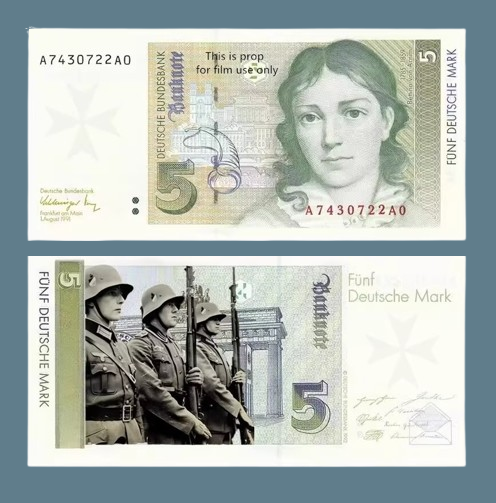 Сувенірна банкнота 5 марок 1991г ФРГ "Бранденбурські ворота та солдати вермахта". сувенір у колекцію, фото 1