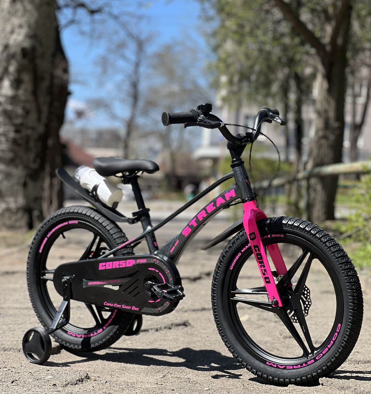 Дитячий велосипед 18" Corso Stream SM-40680 на рост 105-115 см чорно-рожевий