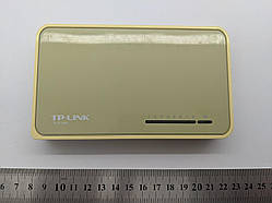 Комутатор мережевий некерований TP-Link TL-SF1008D 5 портів, 10/100 Мбіт/с Б/В