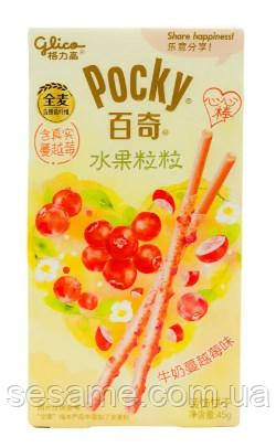 Бісквітні палички Поки з журавлиною GLICO Pocky 45 г