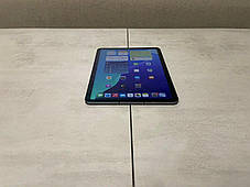 Планшет Б-клас Apple iPad Air A2589 MM6R3LLA (5th Gen, 2022) / 10.9" (2360x1640) IPS / Apple M1 (8 ядер до 3.2 GHz) / 8 GB RAM /, фото 2