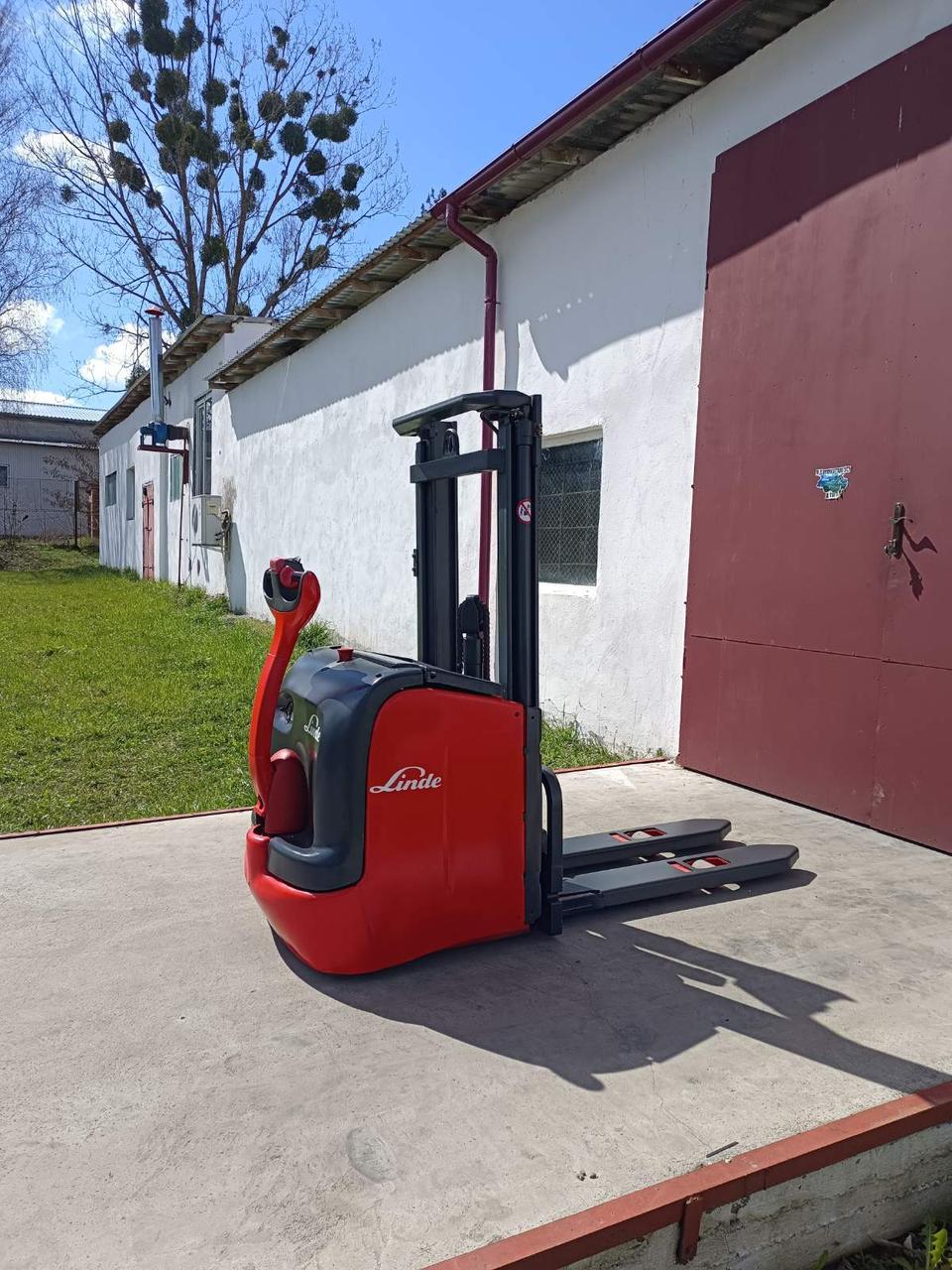 Штабелер електричний навантажувач 1181 Linde L16 1,6 т 2,84м