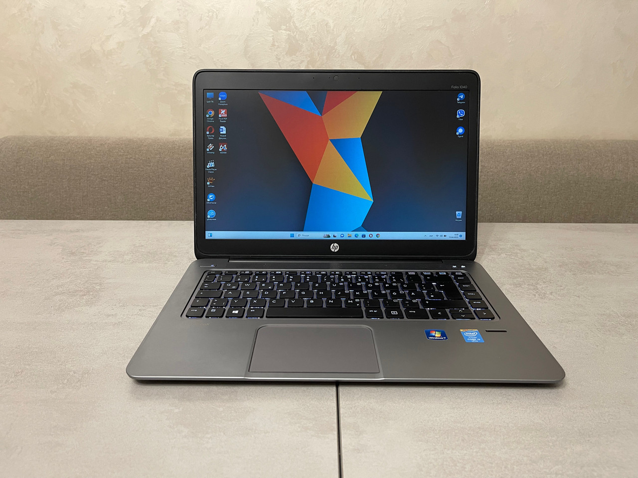 Ультрабук HP Folio 1040 G1, 14" HD+, i5-4310U, 8GB, 256GB SSD, 4G LTE