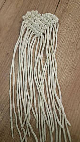 Брошка макраме Сердце UN молочна Modna KAZKA MKRMBN-489-2