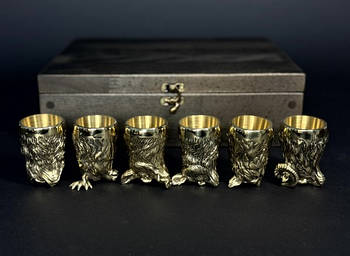 Подарунковий набір 6-ти бронзових чарок/стопок "Мисливський" в дерев'яному кейсі