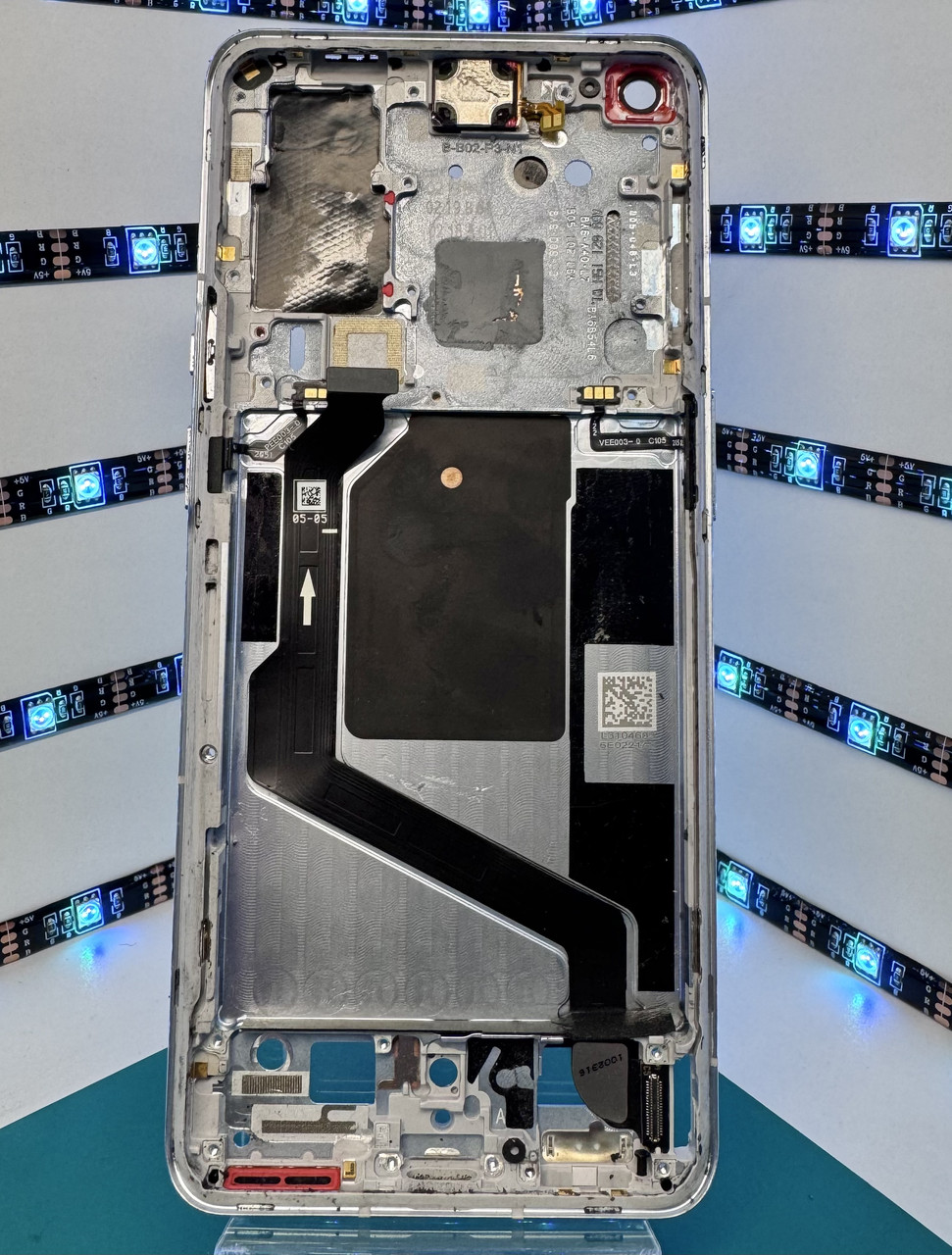 Рамка дисплея (середня частина) OnePlus 9 Pro 5G LE2120, Silver