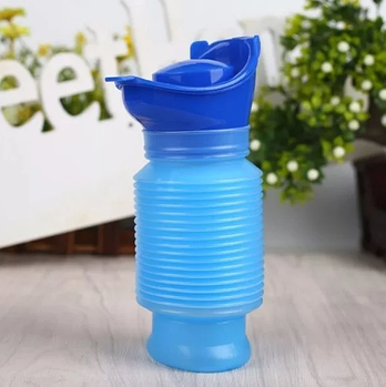 Дорожній туалет для дітей та дорослих, оснащений герметичною кришкою