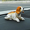 Іграшка на торпеду автомобіля з головою, що хитається, собака бігль 14 х 11 х 7 см, фото 3