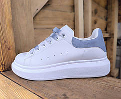 Кроссовки кеды женские БЕЛЫЕ экокожа с замшевой пяточкой на высокой подошве шнурки-ленточки деми