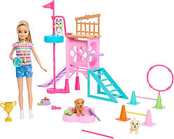 Ігровий набір Барбі Стейсі Цуценята та смуга перешкод Barbie HRM10