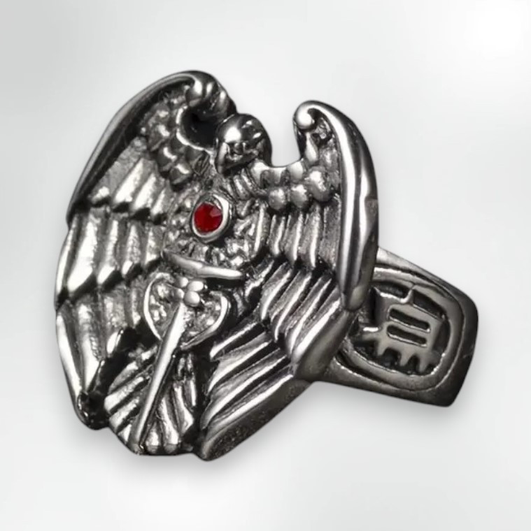 Чоловіча каблучка яструб із мечем і червоним каменем нержавіюча сталь 17, фото 1