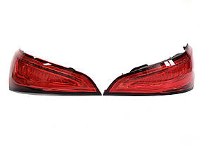 Задні ліхтарі