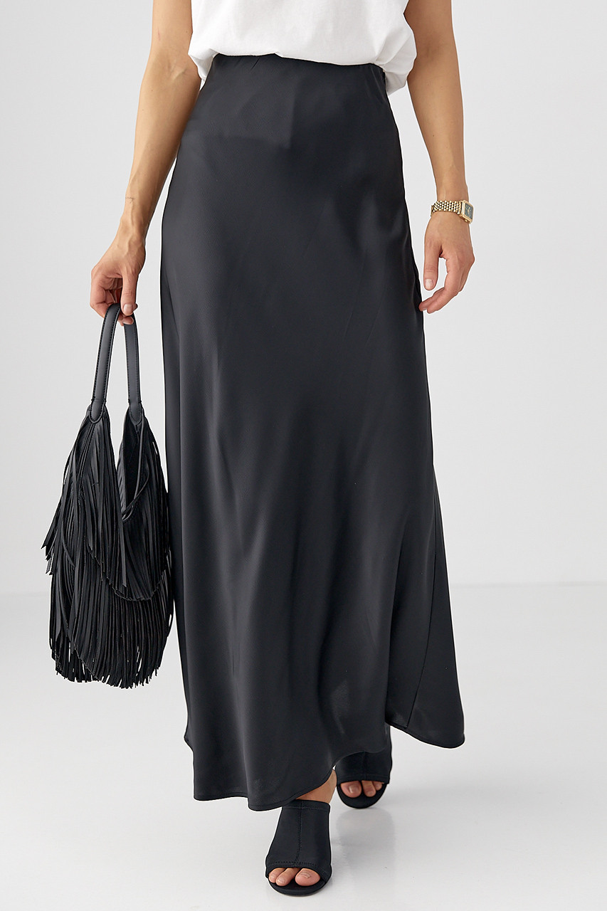 Атласна довга однотонна спідниця — чорний колір, M (є розміри), фото 1