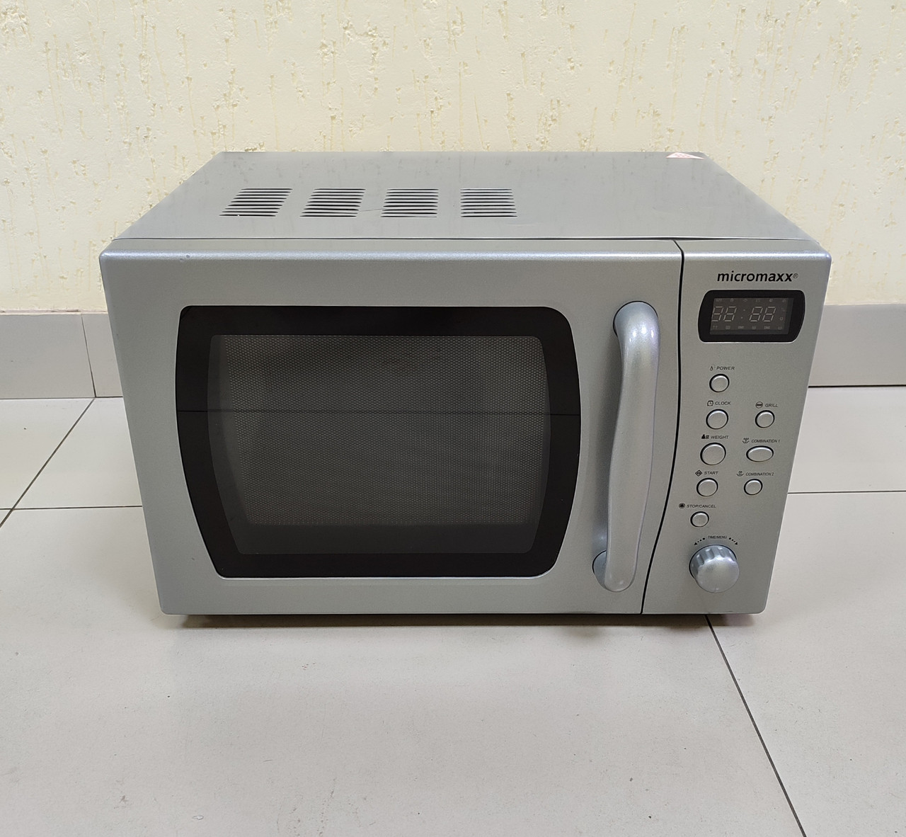 Електронна мікрохвильова пічка з грилем Micromaxx MM41568 з Німеччини з гарантією