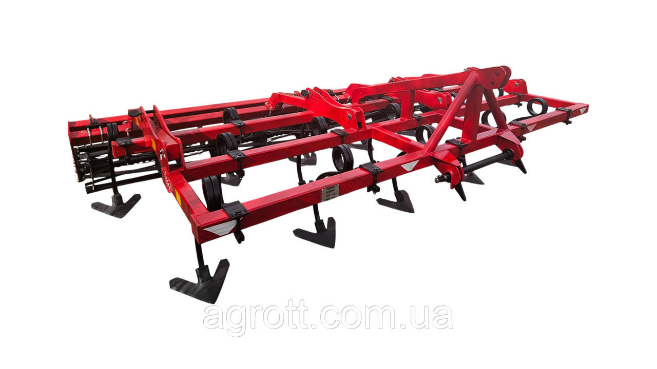 Культиватор навісний СКІФ-3,5 3х рядний