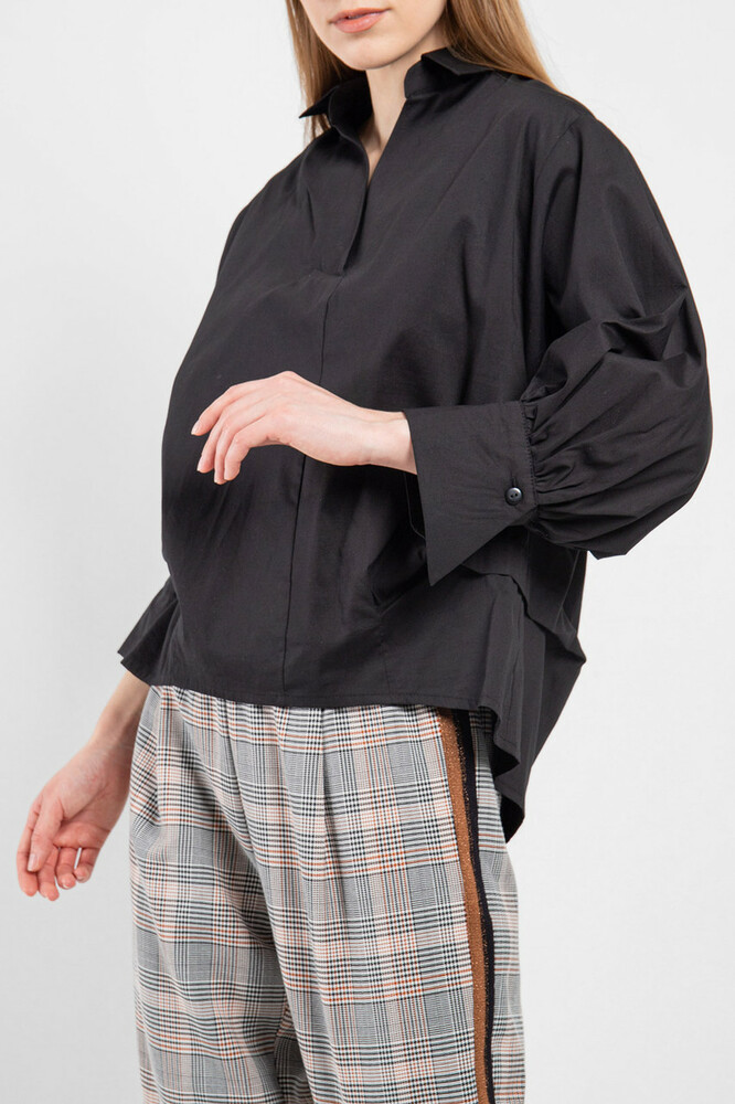 Сорочка жіноча чорна базова з гудзиками на спині MKAD7467-05, фото 1