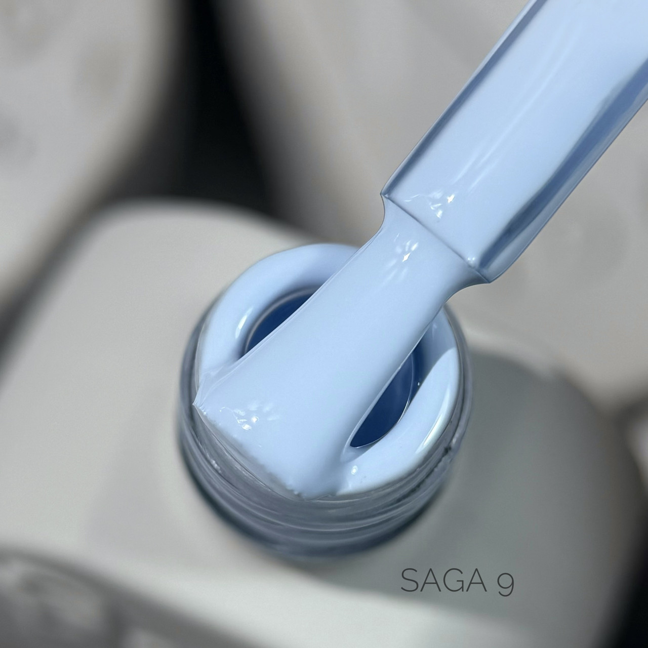 Гель лак для нігтів Saga Professional Classic Color №9 10 ml