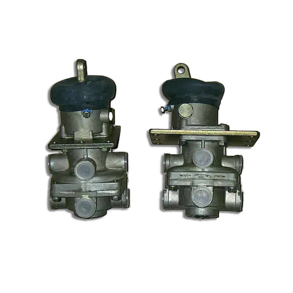 Кран гальм. 2-секц. з важелем, підводи зміщені на 90° за годинниковою стрілкою (ПААЗ), фото 1