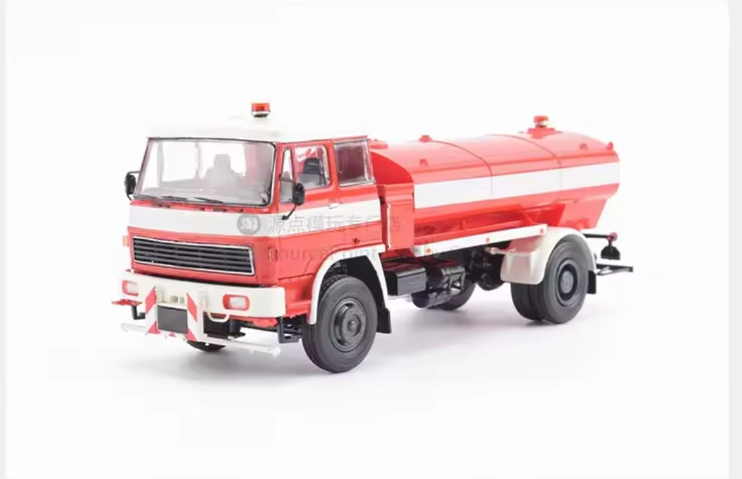 Модель вантажівки Skoda Liaz 100.850 SA8 4x2 Tanker Red | Premium ClassiXXs