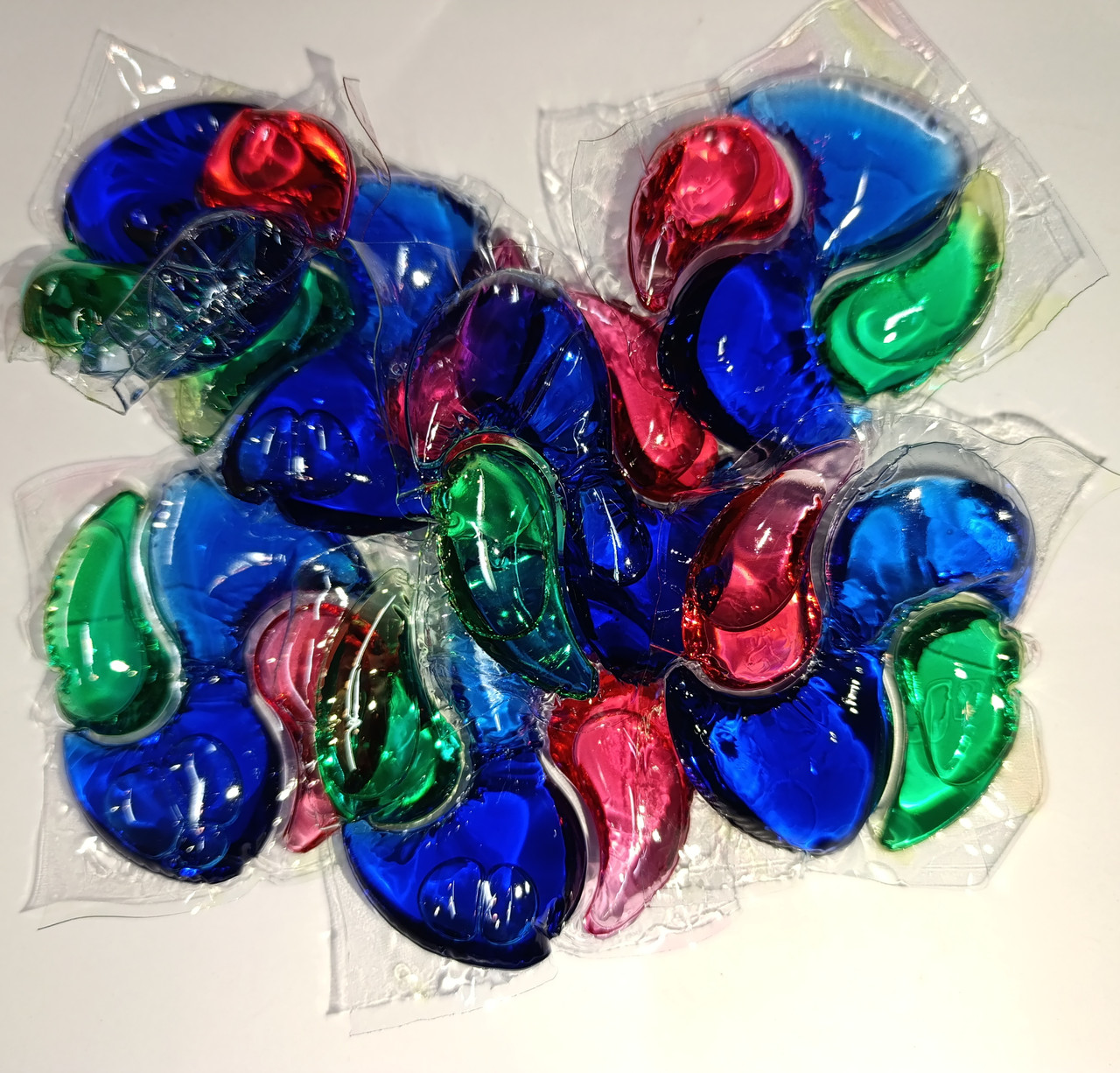 Гелеві капсули для прання універсальні "Гірська свіжість" поштучно 4820197122684