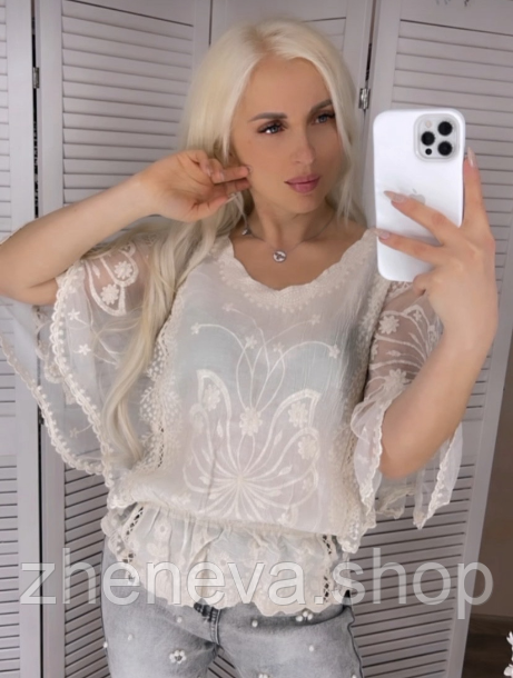 Гарна ошатна жіноча блуза з мереживом, фото 1
